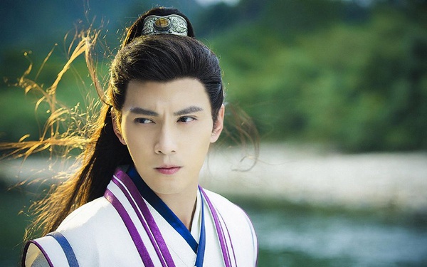 王一博、趙麗穎《有翡》造型曝光！盤點10位武俠劇男主，王一博、羅雲熙、胡一天你們更期待誰