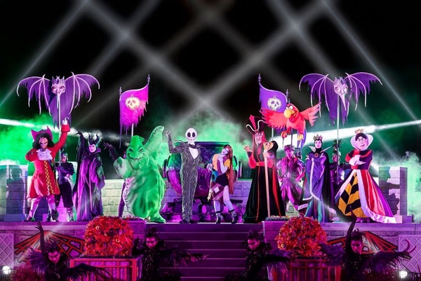 香港迪士尼樂園「Disney Halloween Time」！音樂劇＆迪士尼萬聖派對，還有超萌萬聖節限定達菲都在香港迪士尼～