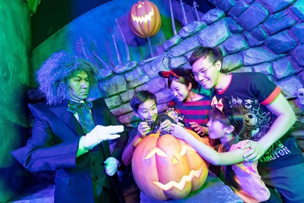 香港迪士尼樂園「Disney Halloween Time」！音樂劇＆迪士尼萬聖派對，還有超萌萬聖節限定達菲都在香港迪士尼～