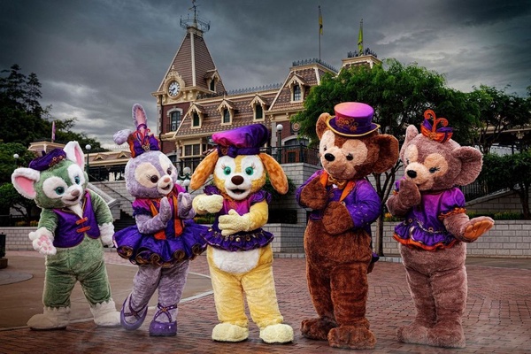 香港迪士尼樂園「Disney Halloween Time」！音樂劇＆迪士尼萬聖派對，還有超萌萬聖節限定達菲都在香港迪士尼～