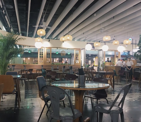 復古港式茶餐廳「恆之茶居」進駐台北松菸，招牌「甘哥叉燒包、松露蝦餃、福哥奶茶」人氣必嚐！