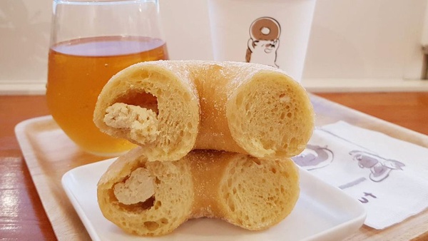 IG超夯的「呼點甜甜圈Hoo. Donut」！滿滿可愛的小刺蝟，＆鬆軟的日式甜甜圈，超萌氛圍的「Hoo. Donut 呼點甜甜圈」新開幕～