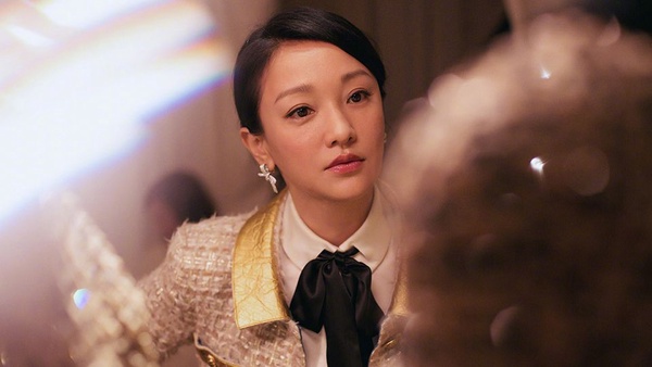 陸網評選女星好感指數排行榜TOP 10！趙麗穎進前十、楊紫奪第四，第一名不意外