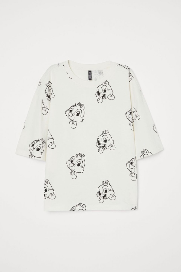 H&M X 奇奇蒂蒂聯名，休閒上衣、牛仔褲充滿超萌奇奇蒂蒂，快趁換季衝H&M爆買一波！