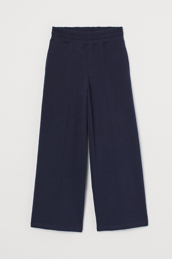H&M X 奇奇蒂蒂聯名，休閒上衣、牛仔褲充滿超萌奇奇蒂蒂，快趁換季衝H&M爆買一波！