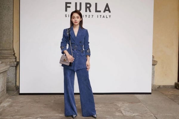 12女星2020春夏時裝周秀美腿！張鈞甯懶理邱澤、造型火辣，Angelababy精修V.S.未修完勝年輕小花