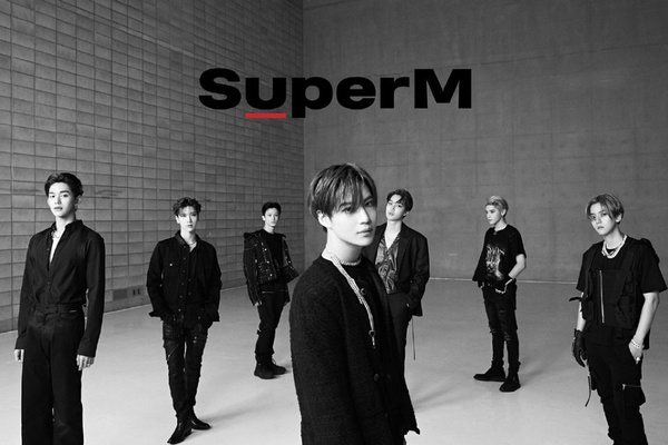 10月KPOP好熱鬧！IU不開酒店回去唱歌，SJ、SuperM接連出輯，SM賺飽飽！