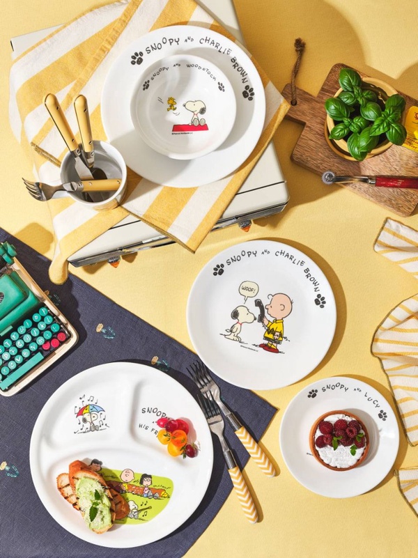 史努比粉絲一定要買！康寧餐具推出SNOOPY史努比彩色經典復刻，餐盤、湯碗、馬克杯通通有！