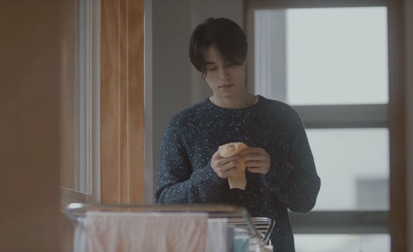 池晟跨刀白智榮MV，「流淚演技」超揪心！8位韓劇男神演MV，池昌旭虐戀朴寶英，金材昱演小職員也禁慾