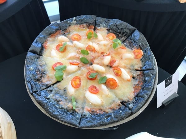 海鮮控快筆記！萬麗酒店士林廚房自助餐廳推秋蟹料理吃到飽！還有帝王蟹腳任你吃，只要這個價錢就可以吃到飽！