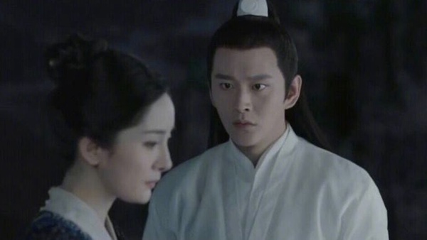 《世界欠我一個初戀》白鹿遇渣男！10個「失敗初戀」的女主，楊紫被騙財騙色最慘