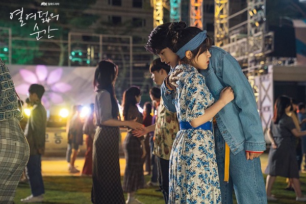 《意外發現的一天》路雲、金惠允差32公分好衝擊！8組「最萌身高差」的韓劇CP，朴寶英、金香起萌感滿滿