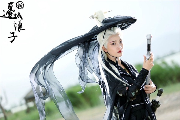 《陳情令》師姐江厭離化身斗笠俠女！12位戴斗笠的古裝女神，張鈞甯美豔、趙麗穎可愛
