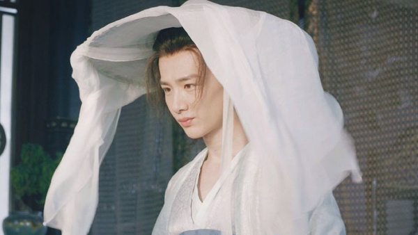《陳情令》師姐江厭離化身斗笠俠女！12位戴斗笠的古裝女神，張鈞甯美豔、趙麗穎可愛