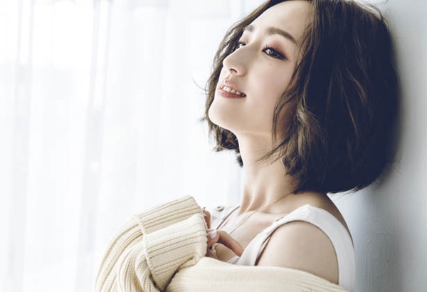 「我其實…不像外表看起來這麼冷。」可愛又怕生的貓系女子－柯佳嬿