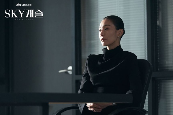 8位韓劇『美魔女』！《Vagabond》女Boss文晶熙、《請融化我》尹世雅，又美又豔超搶戲！