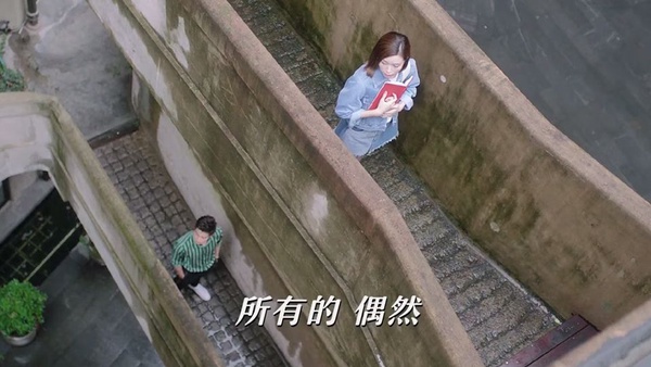 網熱議「中國電視劇的10大定律」！長跪不起必下雨、女扮男裝絕對認不出來，這些老梗從小看到大