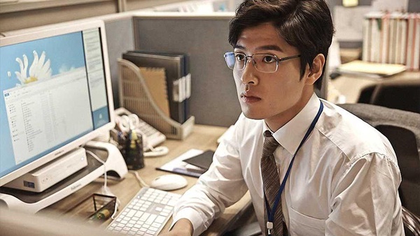 《魷魚遊戲2》姜河那10個令人印象深刻的作品!曾曖昧IU、金智媛，憑藉這部奪得百想影帝