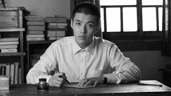 《魷魚遊戲2》姜河那10個令人印象深刻的作品!曾曖昧IU、金智媛，憑藉這部奪得百想影帝