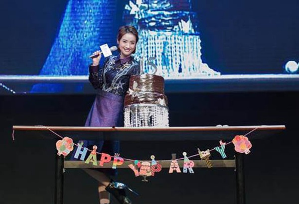 林依晨的嬰兒肥快速地「銷聲匿跡」，原來都是靠這招啊