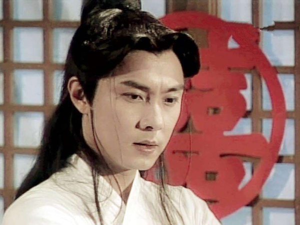 回顧10位老劇中的古裝男神！《三生三世》折顏當年帥過羅雲熙，肖戰、王一博也要靠邊站