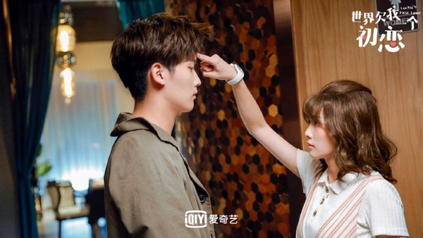 10個「醉酒吻」百看不膩！《世界欠我一個初戀》含糖量超標，楊紫《親愛的，熱愛的》直接咬上去
