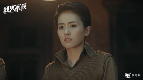 白鹿成2019霸屏女王！出道三年8部劇，從《招搖》到《世界欠我一個初戀》，《鳳囚凰》被于正力捧壓過女主