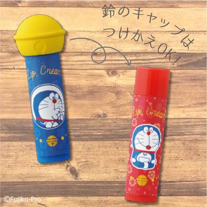 哆啦A夢變身復古藏藍色！日本郵局「哆啦A夢」居家商品，推出情侶外套、睡眠襪，軟綿綿舒適質感這裡買！