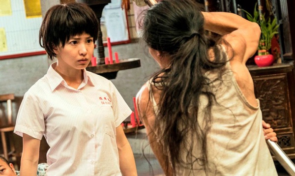 《通靈少女2》讓人好失望？阿樂「神奇附身」、話劇社像小學生，《通靈少女2》這6點讓人看不下去，超想轉台！