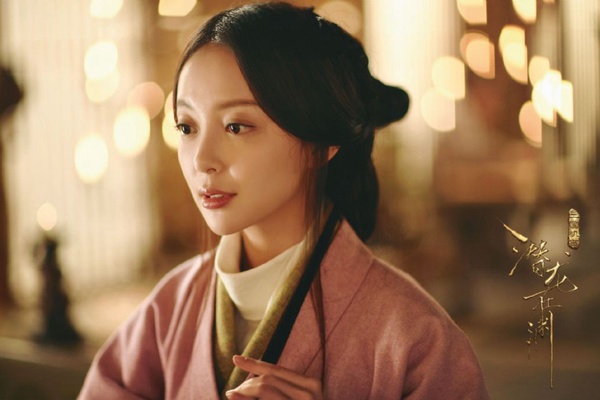 《三國機密》隱藏7位古裝女神！《如懿傳》富察皇后變冷艷殺手，萬茜成最美皇后