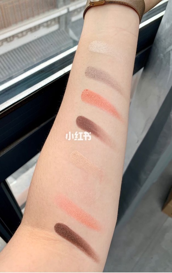 6款「平價替代」彩妝熱搜！heme 妝前唇霜高CP值超越專櫃、CHANEL、SUQQU眼影盤也找到平價姐妹色！