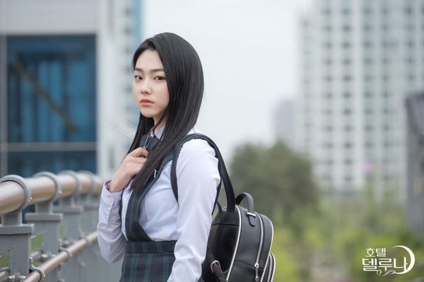 7位偶像中的「演員潛力股」！雪炫《我的王國》口碑逆轉，彩娟、康美娜有望成為下一個秀智、IU