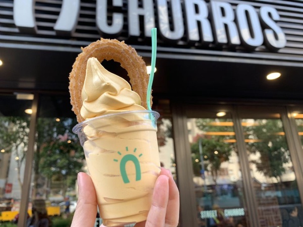 韓國超人氣吉拿圈「Street Churros」推萬聖節限定木乃伊吉那棒，還有南瓜阿啾一起搞怪登場！