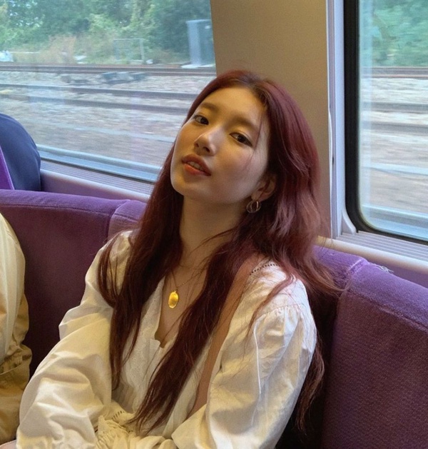 2019女星「秋冬髮色」圖鑑！LISA髮色點名率超高、Jessica、李聖經棕髮色顯白又顯嫩，秀智根本仙女下凡！