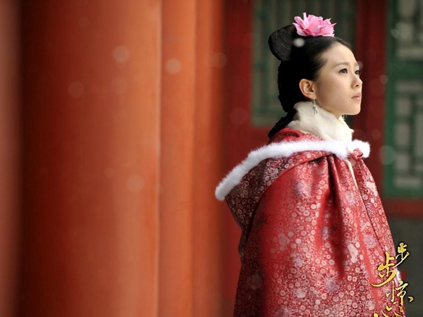 《步步驚心》承歡長大啦！9位清宮女神近照對比，承歡出演《初戀那件小事》，玉檀美到被熱議