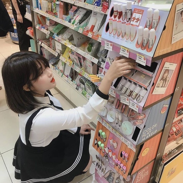 韓國OLIVE YOUNG話題新品特搜！原子筆眼線、木瓜霜唇釉，每一款都是洗版韓妞SNS大勢單品