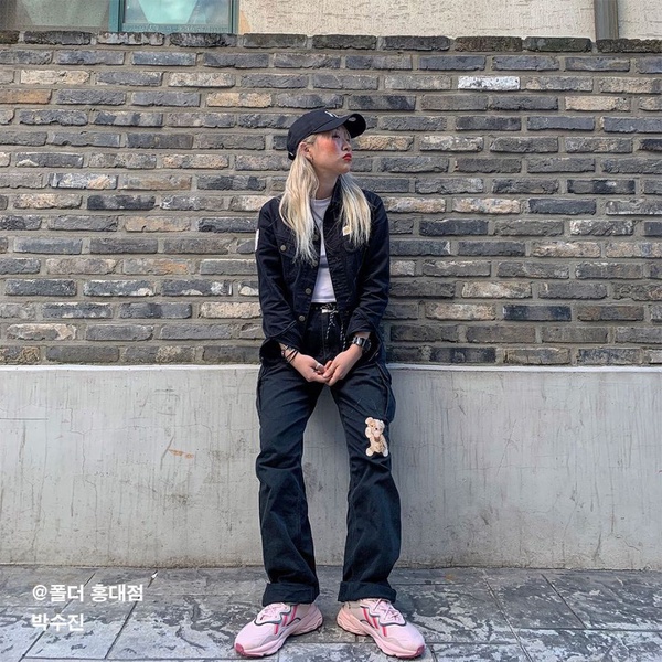 韓國VANS「草莓冰淇淋」新色上市，加碼愛心FILA老爹鞋、Adidas鹽甜女孩「草莓糖漿」鞋款，少女的荷包快保不住啦！