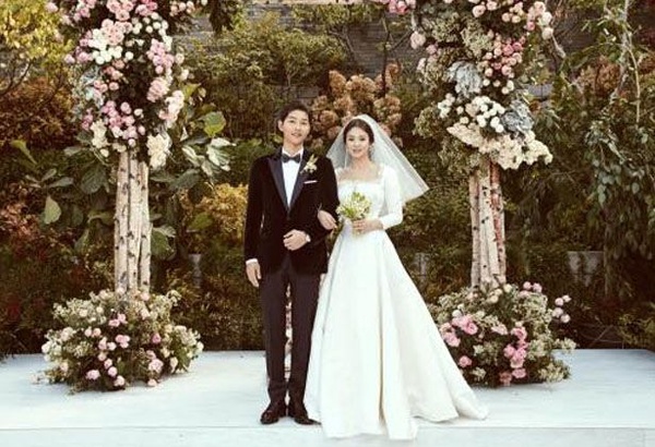 真的是宋宋夫婦了！明星雲集、婚後派對與章子怡熱舞！