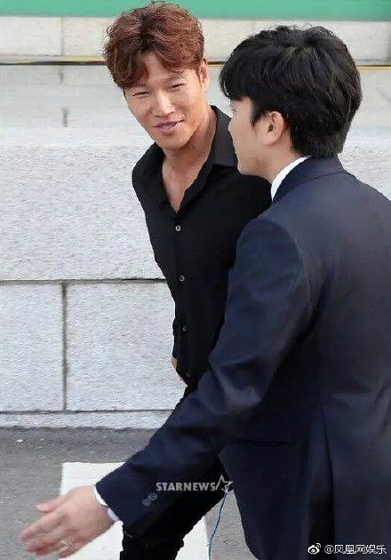 真的是宋宋夫婦了！明星雲集、婚後派對與章子怡熱舞！