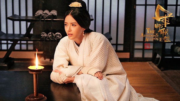 網評11位經典的古裝劇「漢宮美人」！張鈞甯、劉詩詩美成仙，楊冪12年前演的王昭君最驚艷