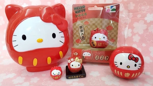 Hello Kitty造型悠遊卡！超可愛的立體金運達摩造型，即日起限量販售～