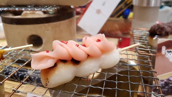 新光三越A11日本展進化了！原宿LE SHINER「彩虹起司系列」＆超好拍的屋台村，全部都在新光三越A11日本展～