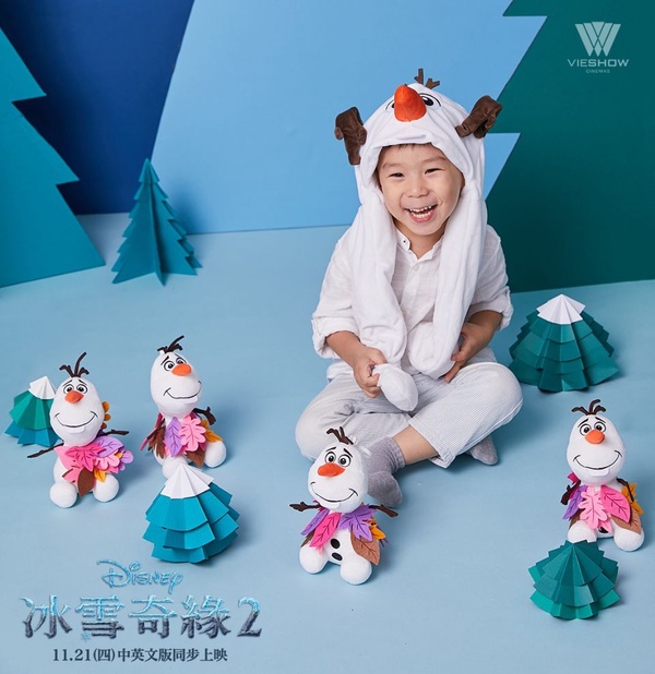 威秀影城X冰雪奇緣全球獨家第一波周邊限定登場！超萌雪寶招手帽一定要收！