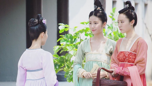 《明月照我心》婢女美過王妃！10個古裝劇高顏值婢女，第9位臉蛋、身材都讓人羨慕