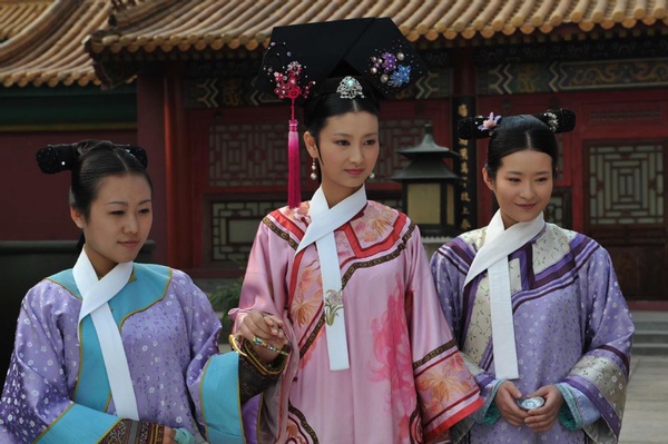 網議「如果《甄嬛傳》的角色上大學」！8位娘娘科系對比，皇后娘娘絕對醫學院，還專攻婦產科