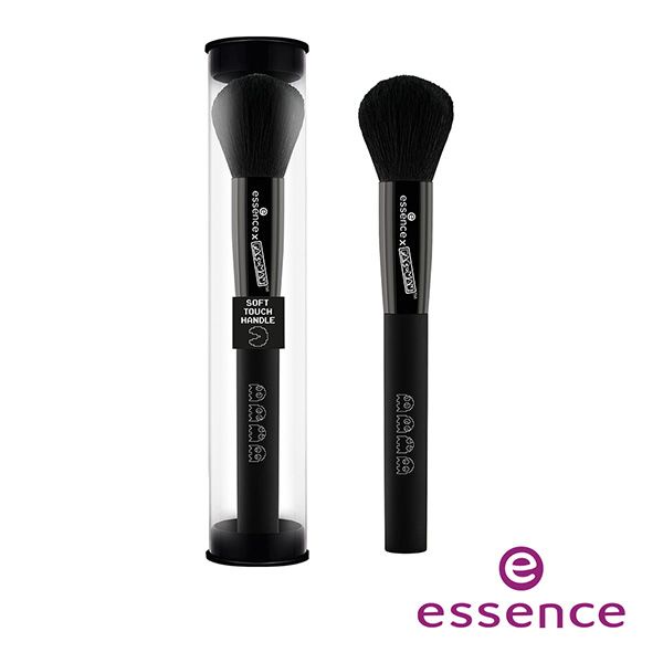 essence和小精靈推出聯名系列啦！超「秋」8色眼影盤、巨可愛腮紅盤，不到300通通帶回家！