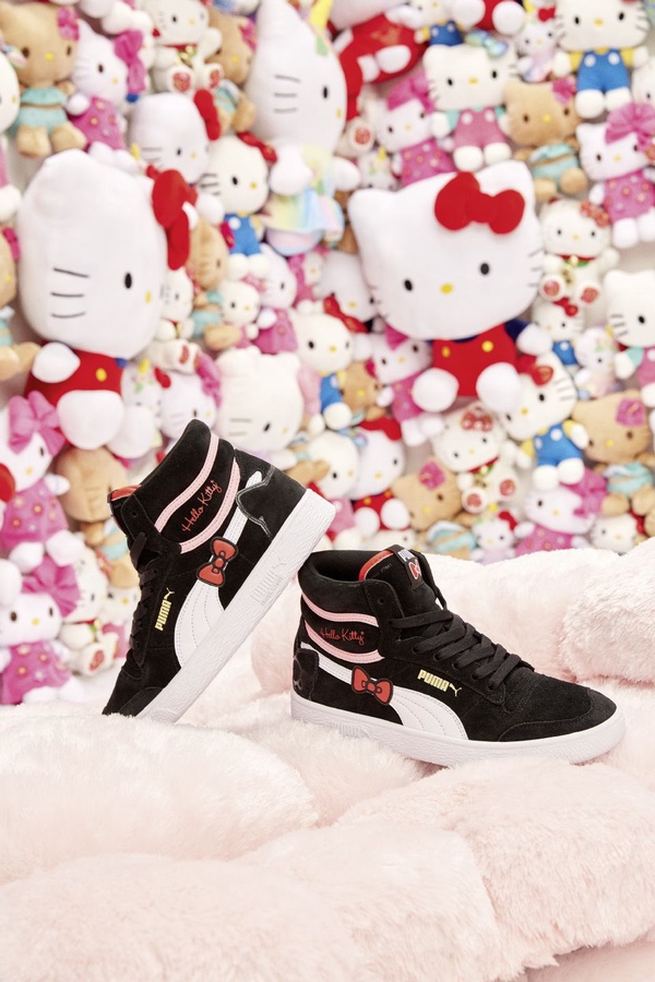 PUMA x HELLO KITTY最強聯名，PUMA「奶油草莓色」凱蒂貓球鞋、後背包，融化所有KITTY迷的少女心！