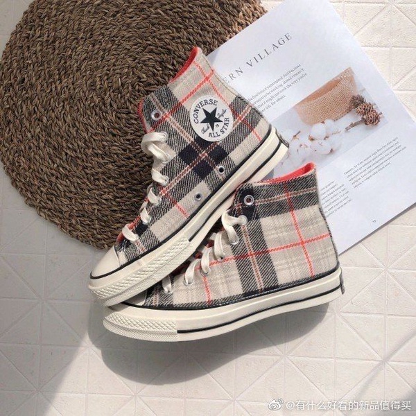 Converse「奶茶色」必買冬季款！奶茶撞色款＆高筒經典格紋，毛呢材質溫暖又百搭！