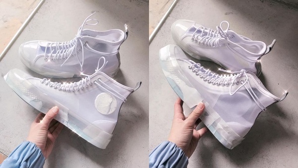 冰雪奇緣X CONVERSE 聯名！超時髦的半透明潑墨高筒，還有俏皮雪寶、女王ELSA經典兒童鞋款！