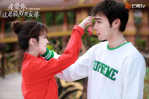 10月陸劇熱度指數排行榜TOP 10！鄧倫《海棠經雨胭脂透》沒進前五，輸給甜寵古裝《明月照我心》